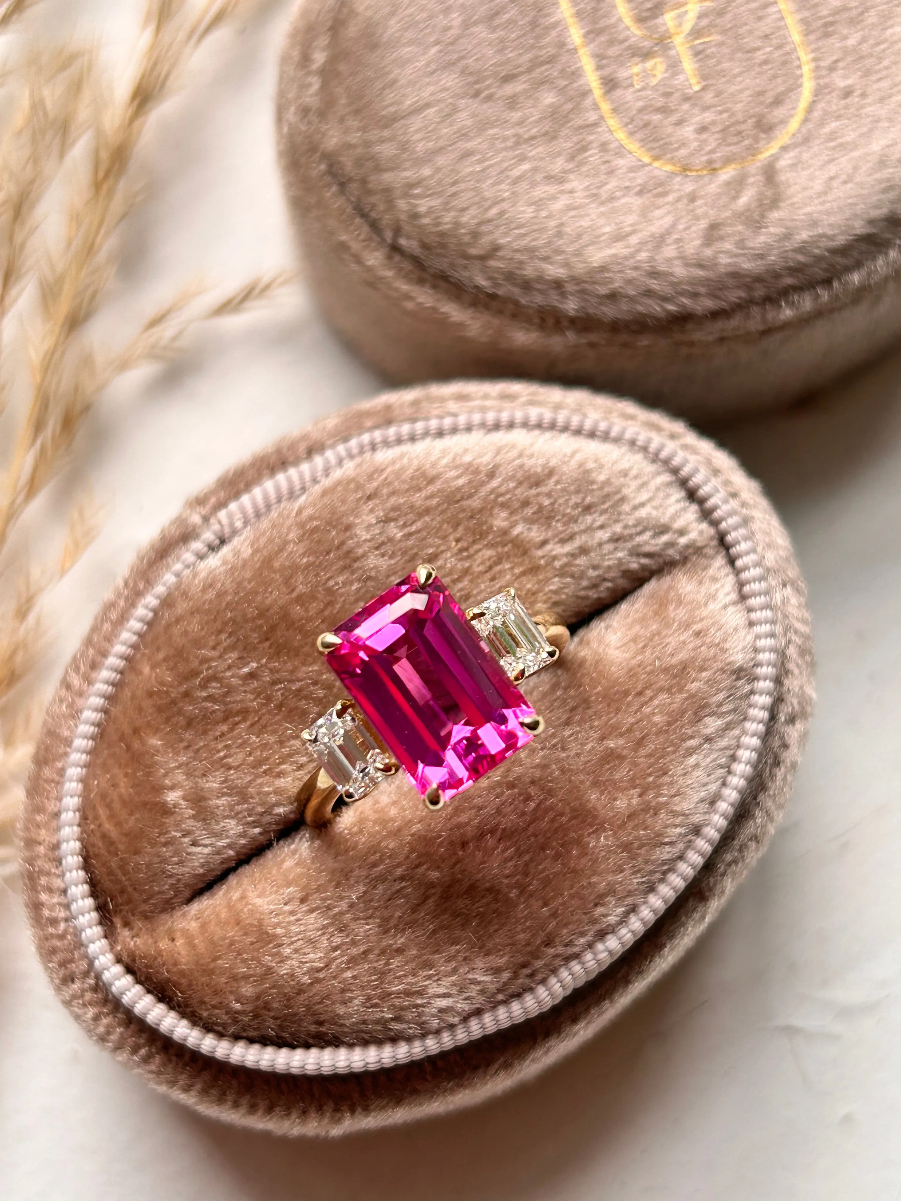 14ct Yellow Gold Laboratory Grown 7.35ct Pink Sapphire & 0.81ct Diamond Ring