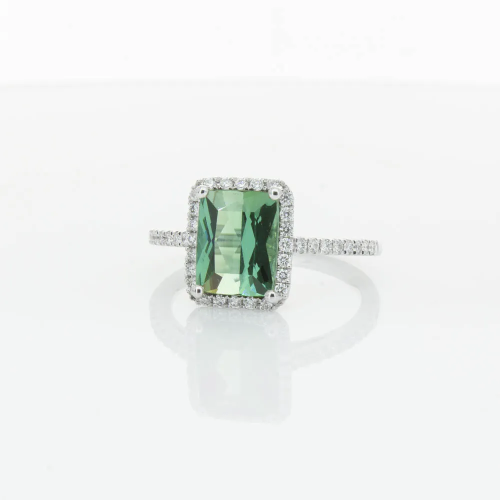 18ct White Gold Green Tourmaline & Diamond Ring