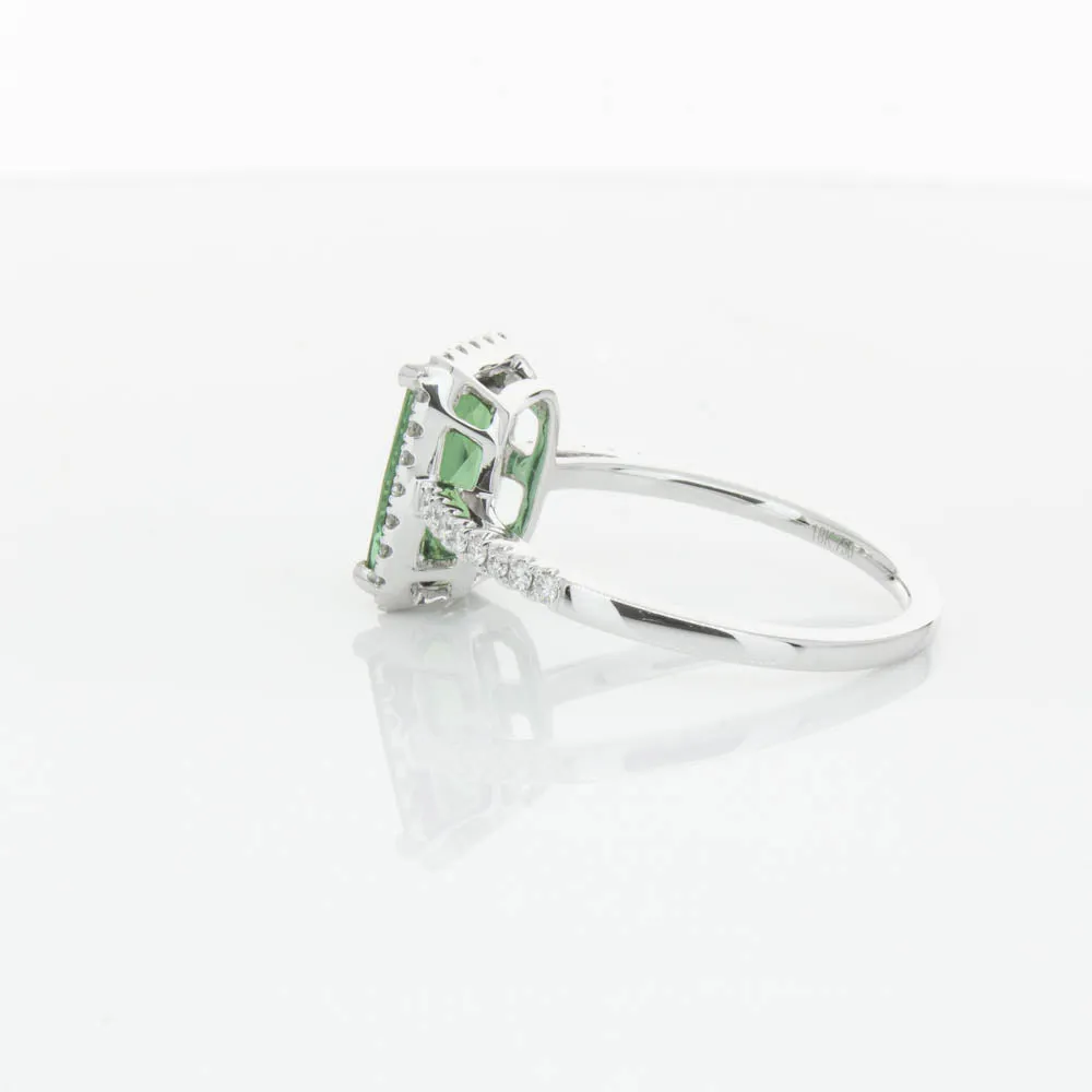 18ct White Gold Green Tourmaline & Diamond Ring