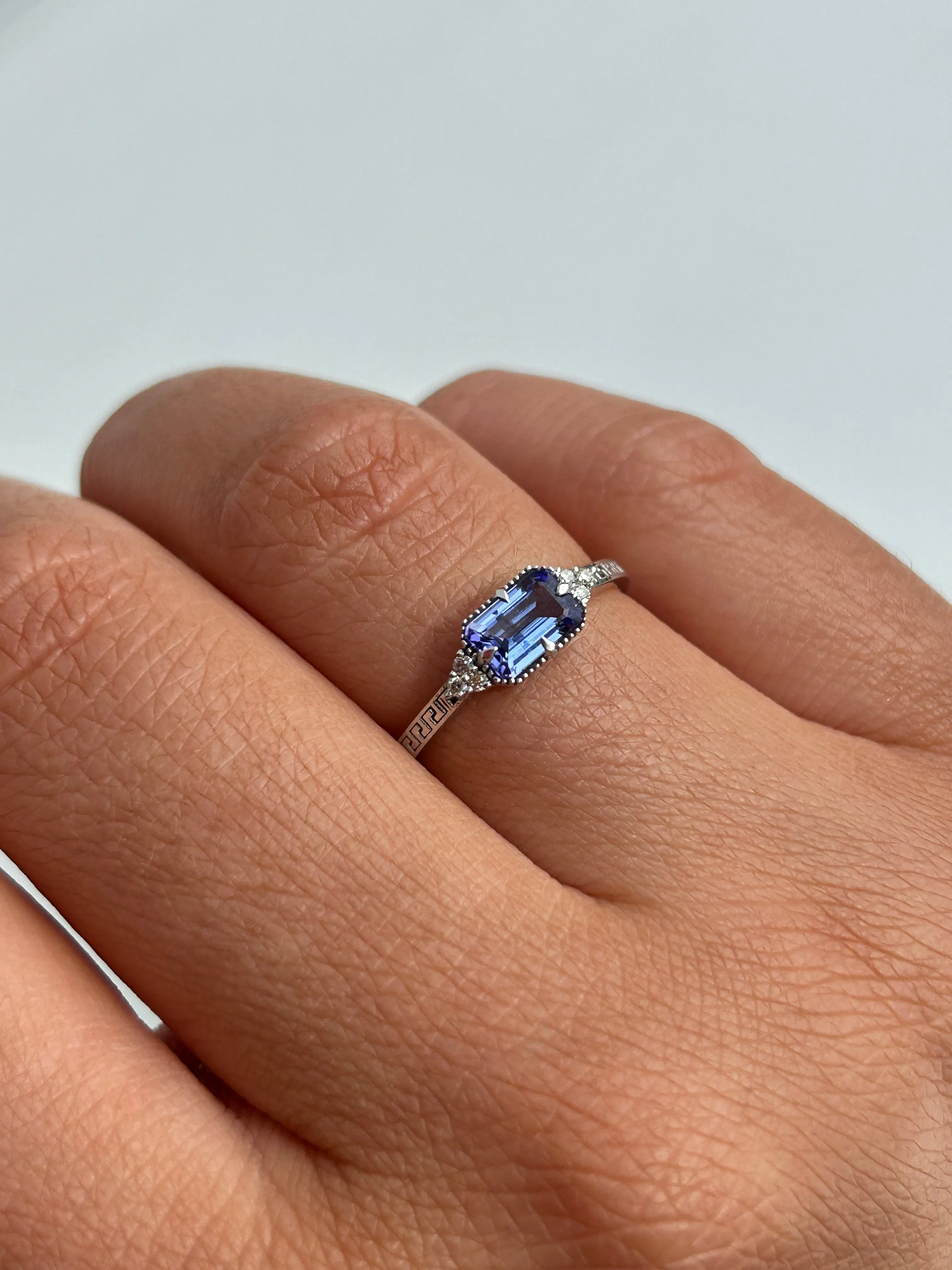 18ct White Gold Horizontal Set Earth Grown Tanzanite & Diamond Ring