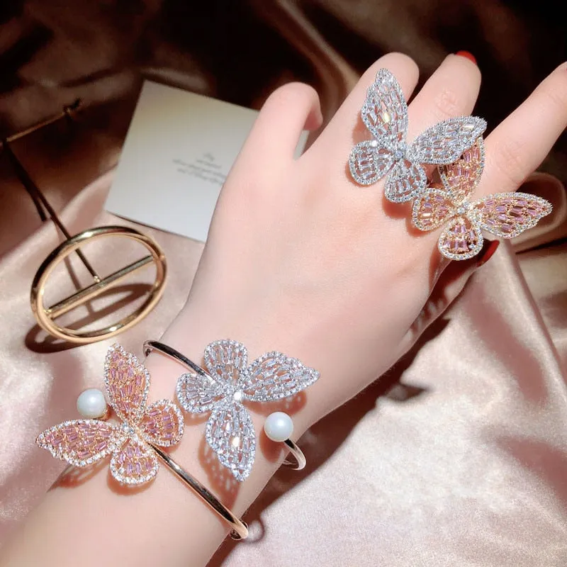 Avia Bangle Bracelet