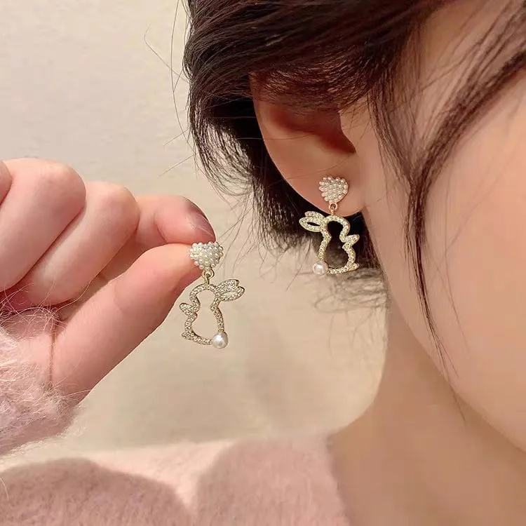 Charming Dangling Pearl Heart Rabbit Earrings