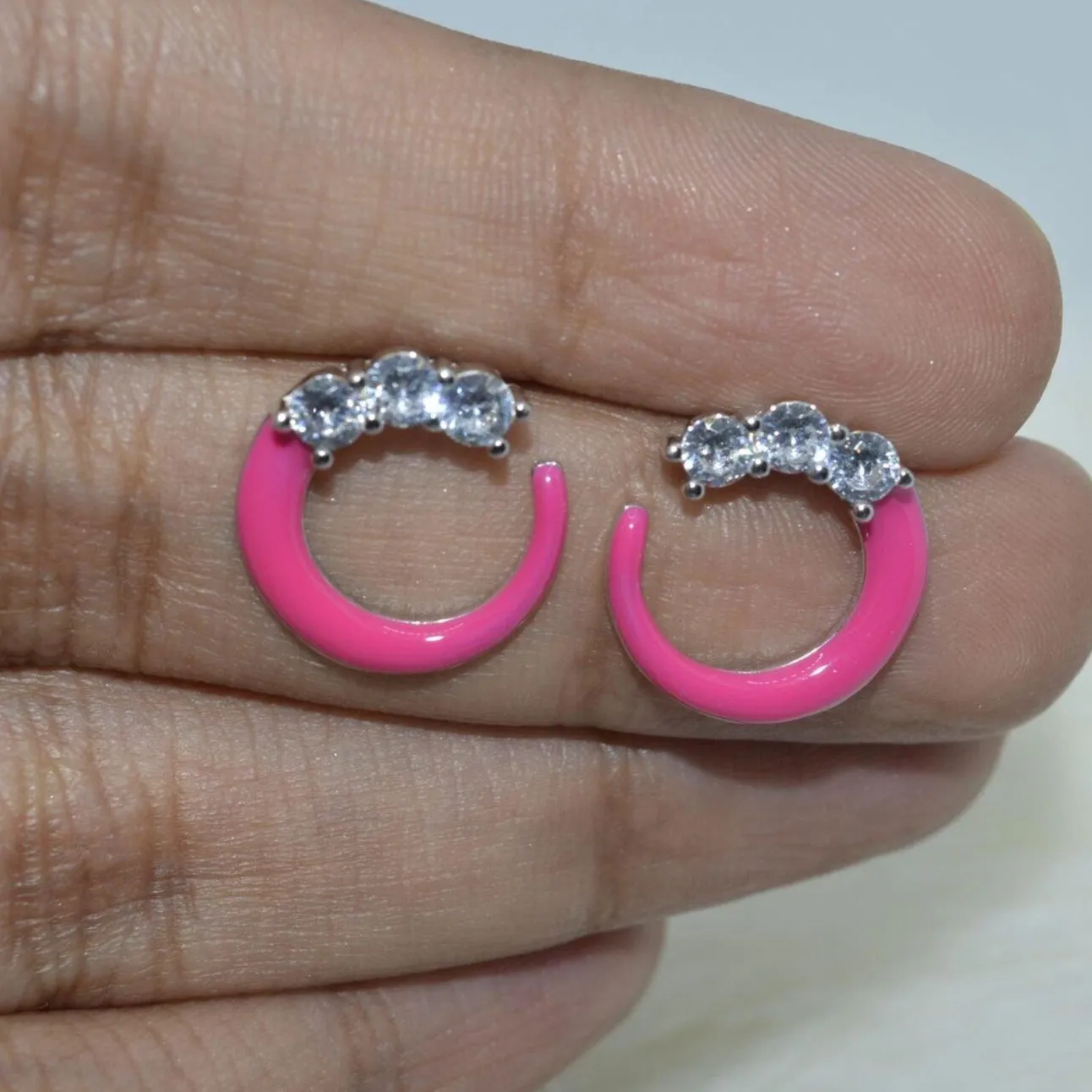 Charming Pink Enamel Circle Stud Earrings