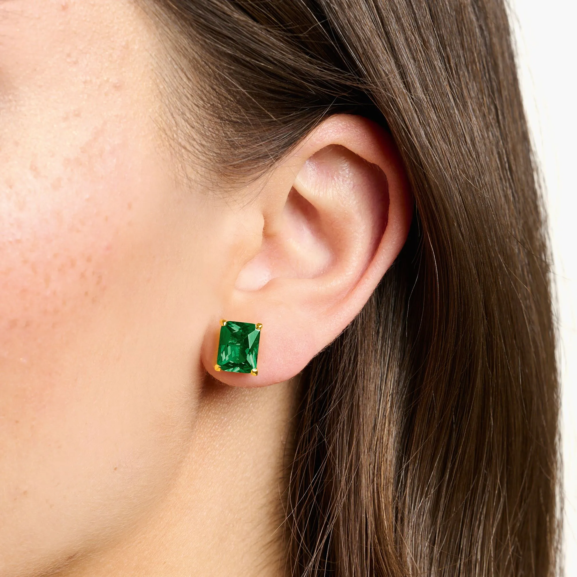 Ear studs green stone gold