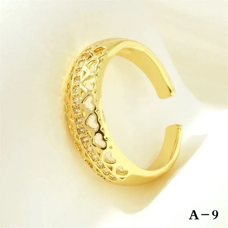 Luxurious Letter Heart Shape Copper 18k Gold Plated Zircon Open Rings In Bulk