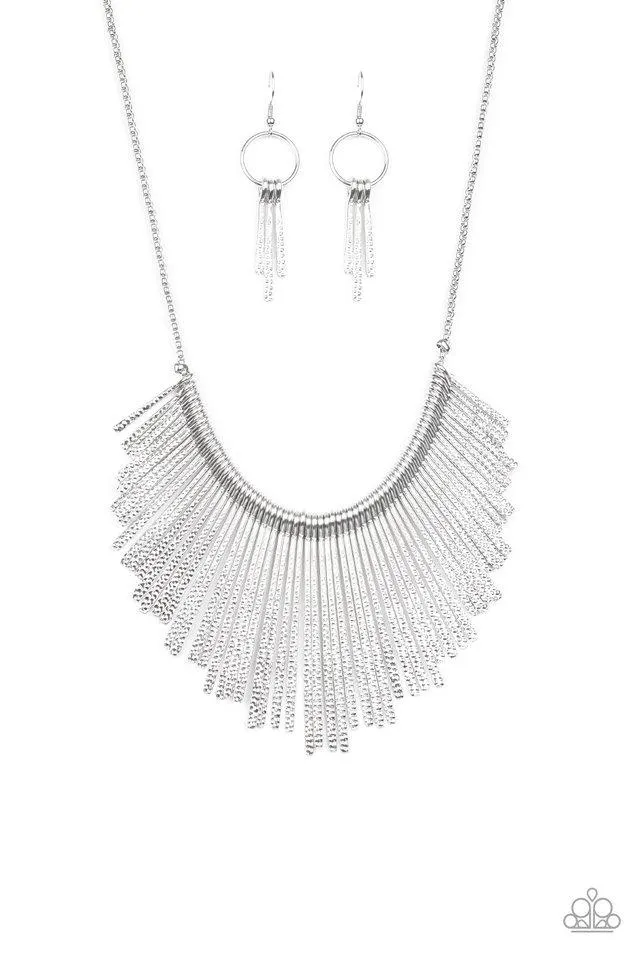 Paparazzi Necklace ~ Metallic Mane - Silver