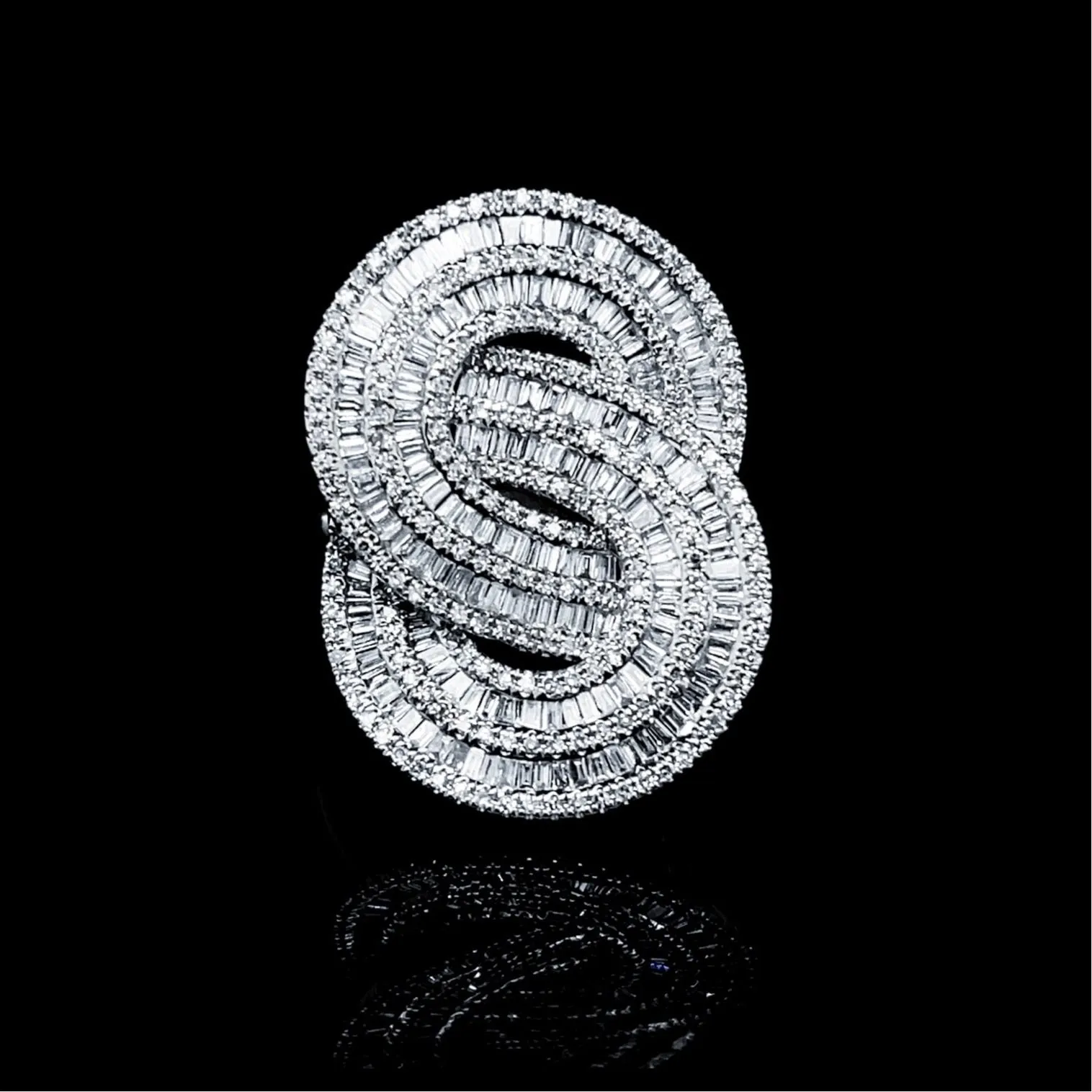 PREORDER | Infinity Statement Diamond Ring 14kt