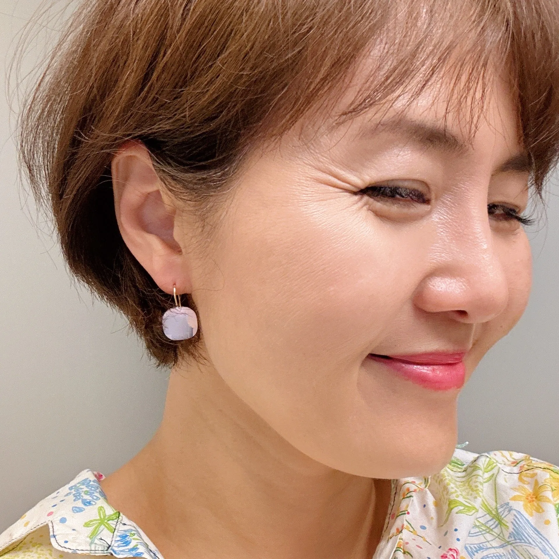 Seamlessly Floating Jewel Earrings