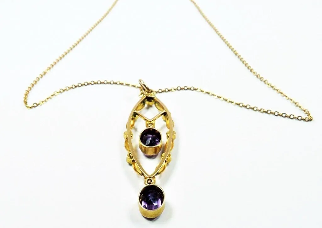 Stunning Antique Edwardian Hallmarked Gold Seed Pearl Amethyst Pendant With 44 cm Hallmarked Gold Necklace