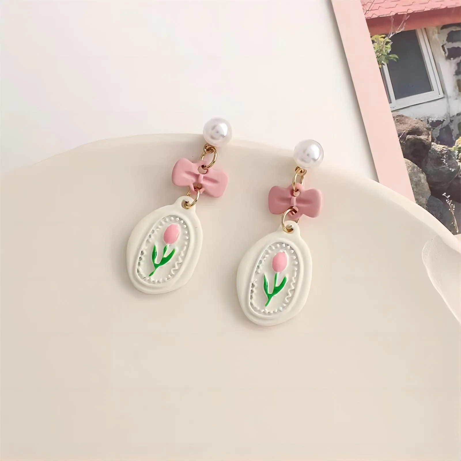 Sweet Bow Pink Tulip Earrings