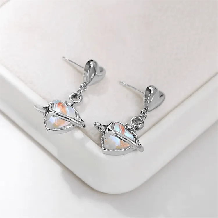 Sweet Heart Dangle Earrings