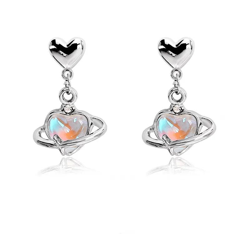 Sweet Heart Dangle Earrings